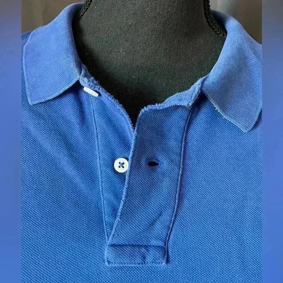 35. Polo by Ralph Lauren Classic Polo Shirt, Blue, Size Large, Worn condition - Picture 4 of 5
